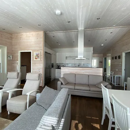 Punkaharju Resort 4* פונקהריו